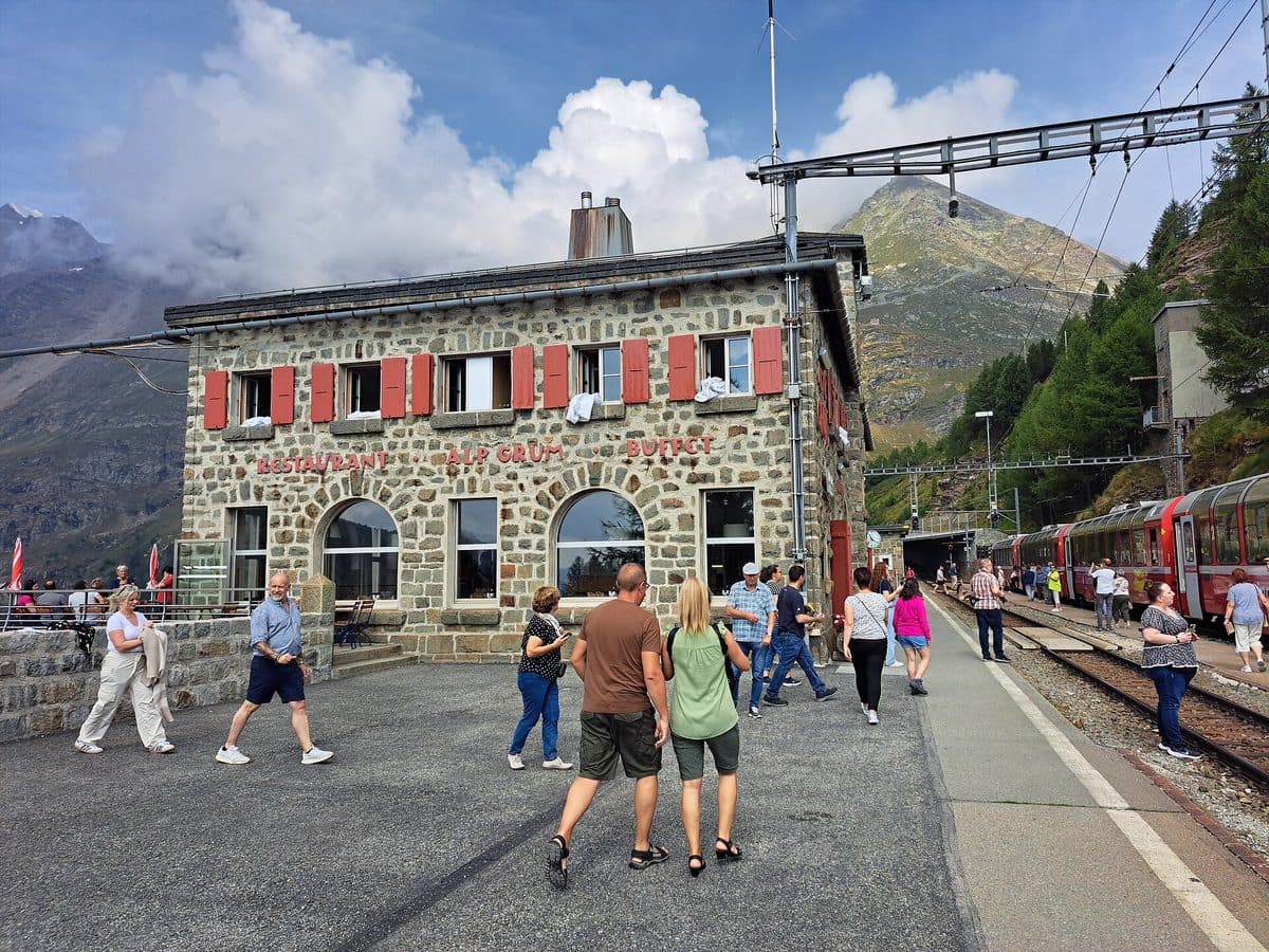 Bernina Express, Heididorf, Zürich & Basel – Panoramabahn durch die Alpen