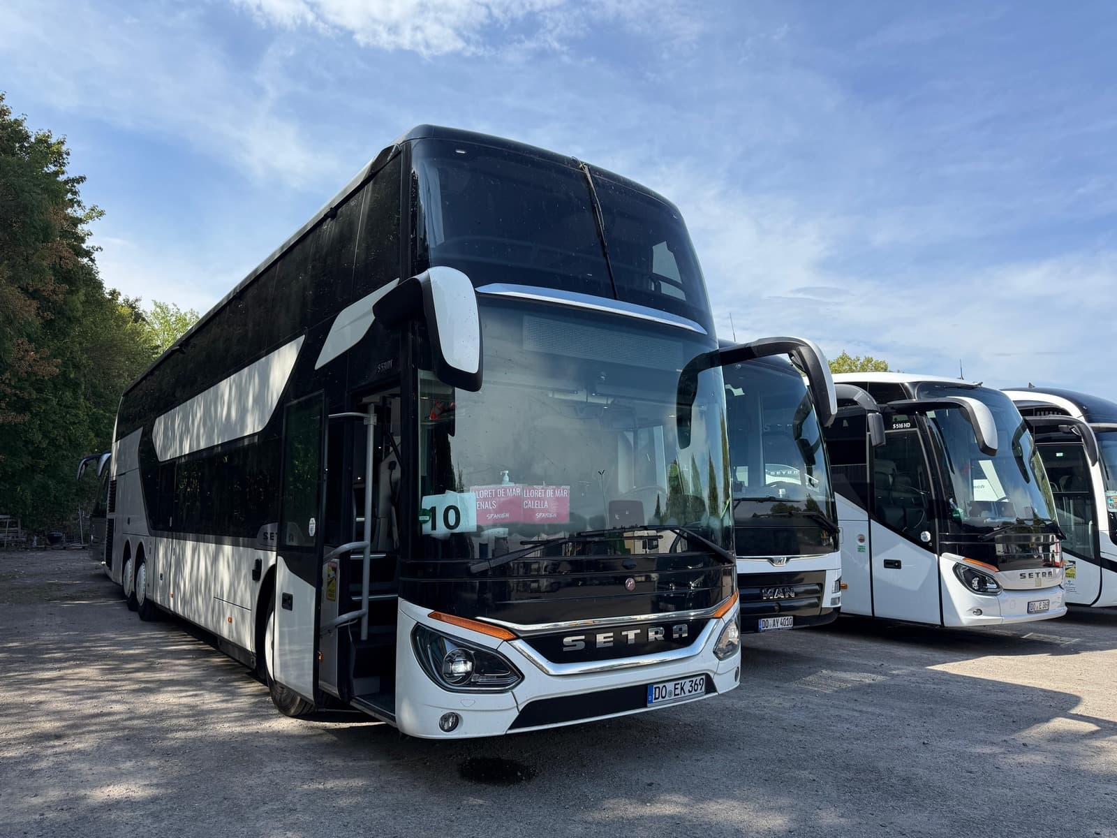 Setra S 531 DT Doppeldecker mit Kennzeichen DO EK 369 auf dem Betriebshof von Big Bus Europa